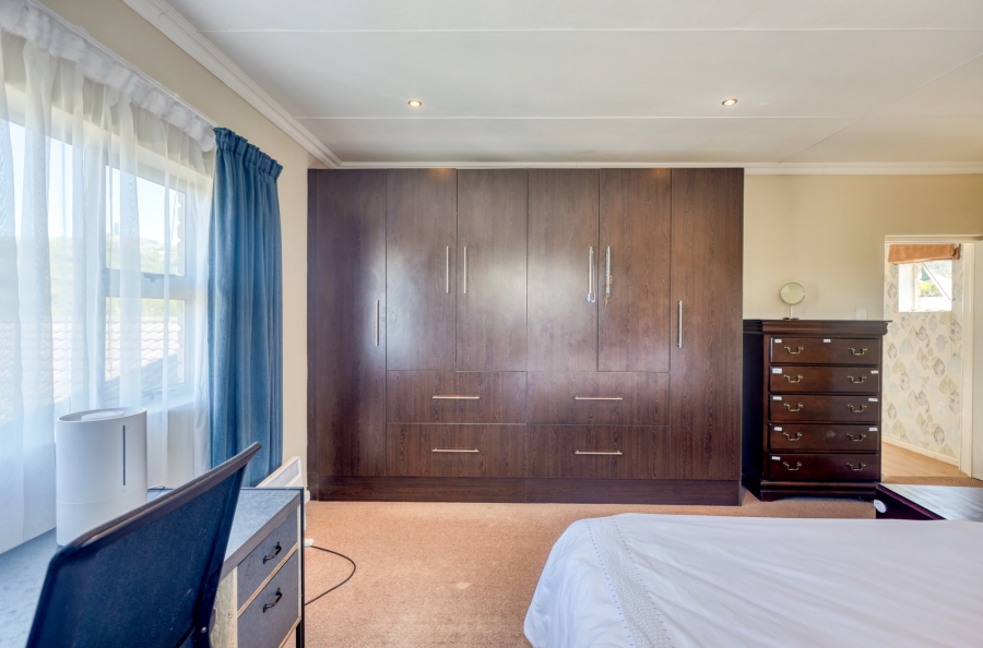3 Bedroom Property for Sale in Beacon Bay North Eastern Cape